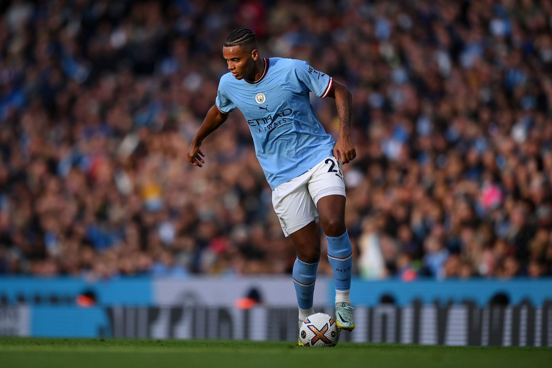 Manchester City v Brighton & Hove Albion - Premier League
